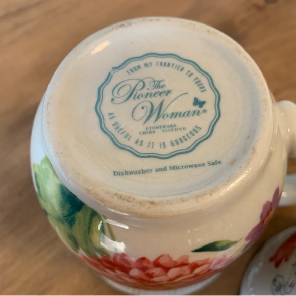 The Pioneer Woman Floral Blooming Bouquet Set of 2 Coffee Mugs Cups 18oz Ceramic - Picture 11 of 11